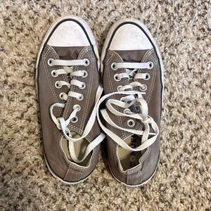 Stylish Gray Canvas Sneakers